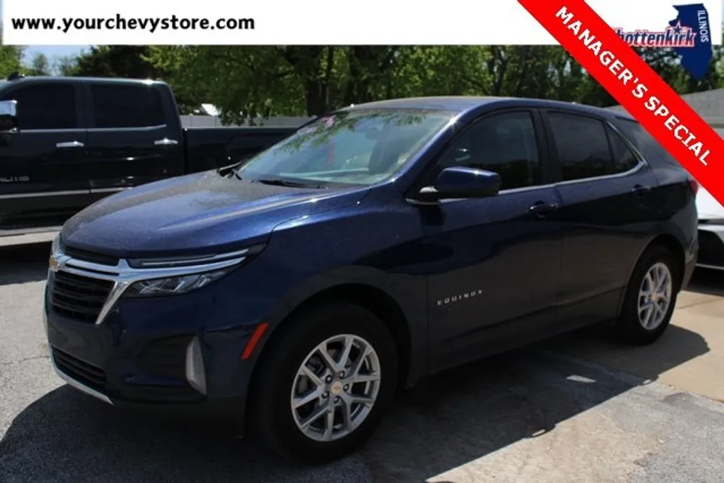 2023 Chevrolet Equinox LT photo 1