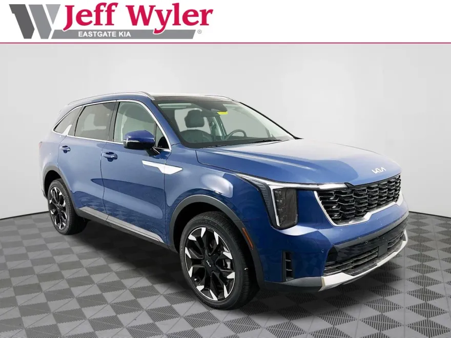 2025 Kia Sorento EX photo 1