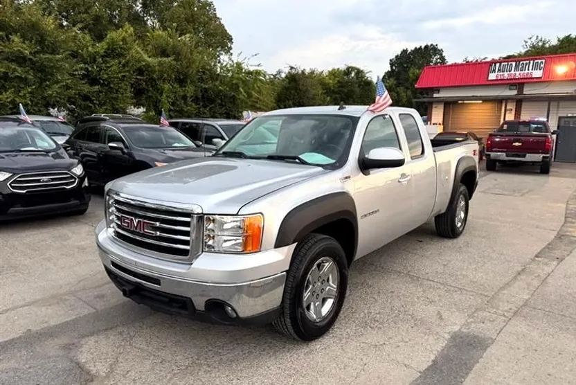 2013 Gmc Sierra 1500 SLT photo 1