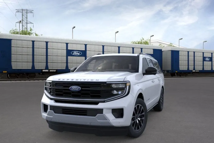 2025 Ford Expedition MAX Platinum photo 1