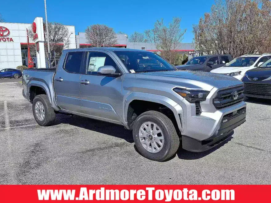 2025 Toyota Tacoma SR5 photo 1