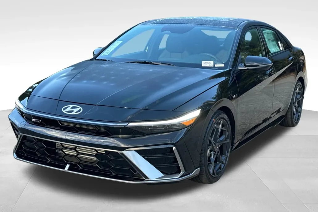 2025 Hyundai Elantra N Line photo 1