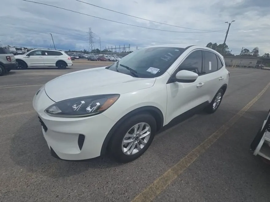 2020 Ford Escape SE photo 1