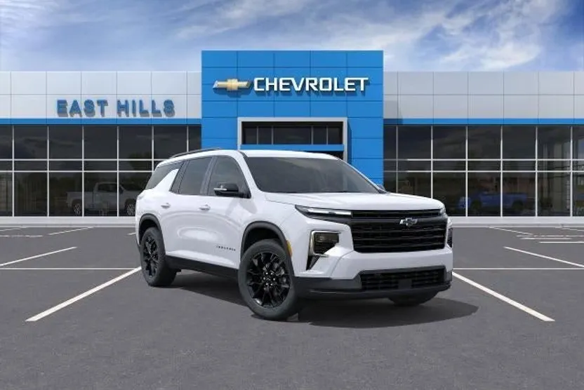 2026 Chevrolet Traverse photo 1
