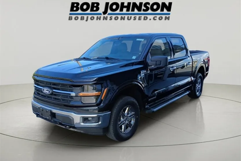 2024 Ford F-150 XLT photo 1