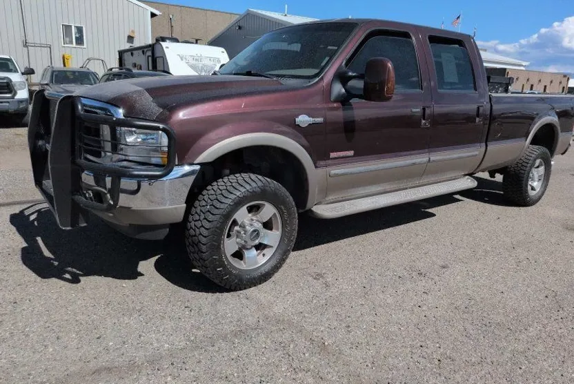 2004 Ford F-250 Lariat photo 1