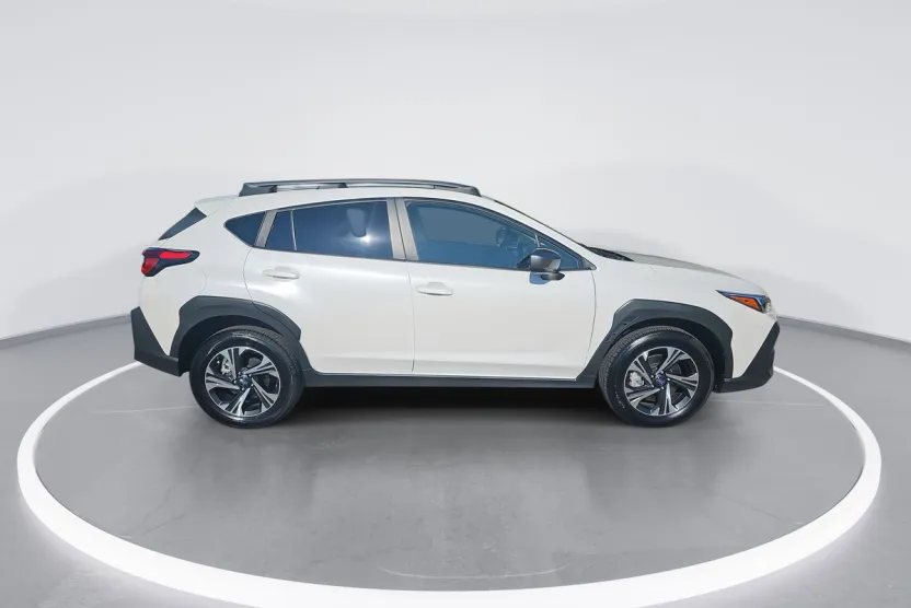 2024 Subaru Crosstrek Premium photo 1