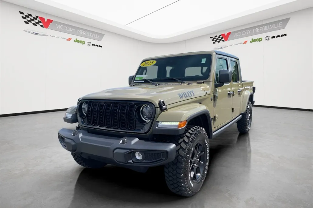 2025 Jeep Gladiator Willys photo 1