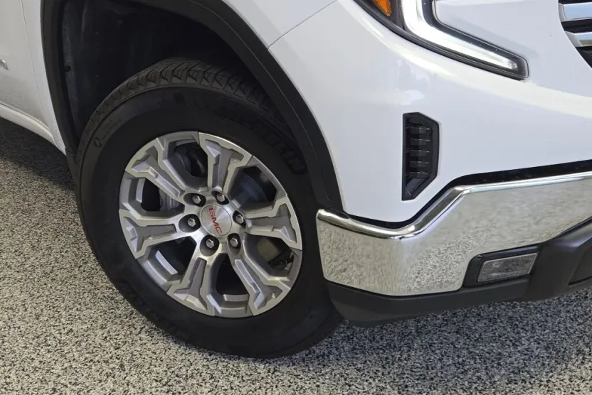 2025 Gmc Sierra 1500 SLT photo 1