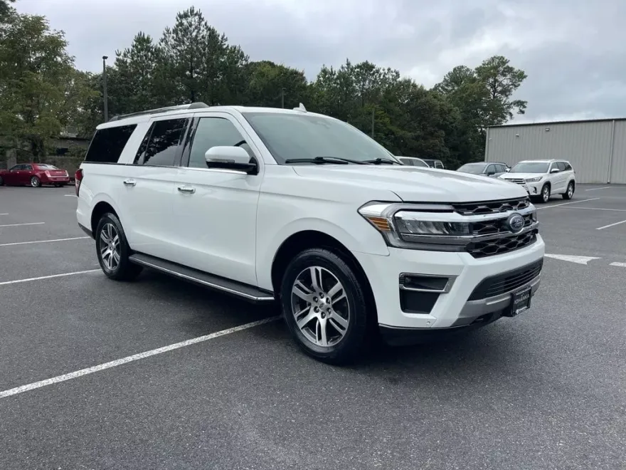2022 Ford Expedition MAX Limited photo 1