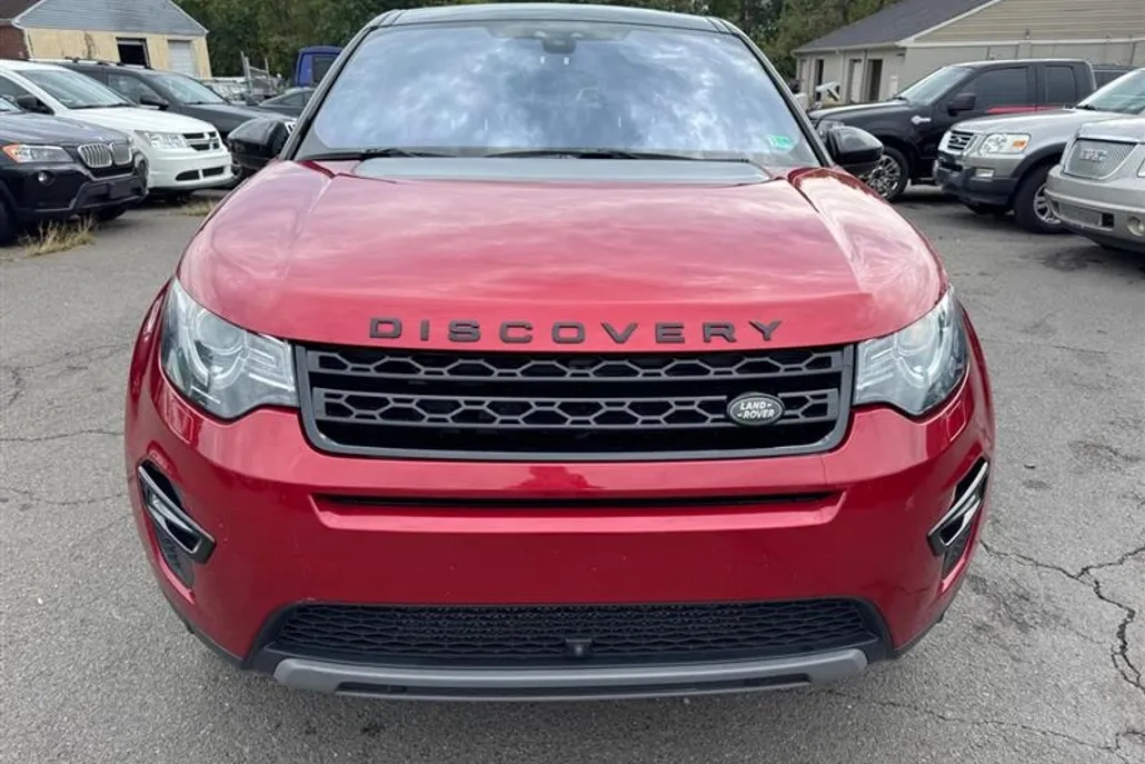 2017 Land Rover Discovery Sport HSE photo 1