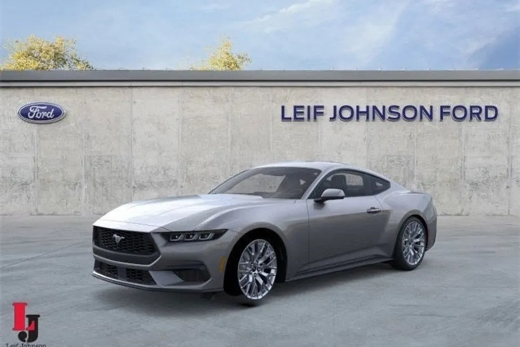2025 Ford Mustang EcoBoost Premium photo 1