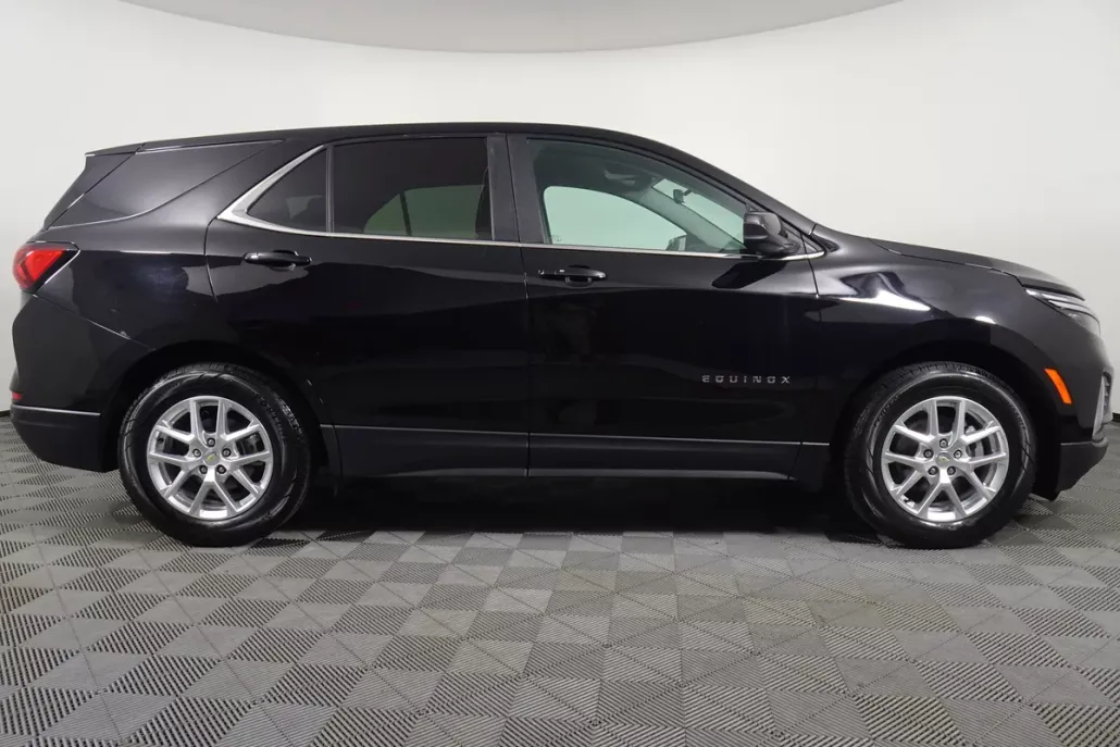 2022 Chevrolet Equinox photo 1