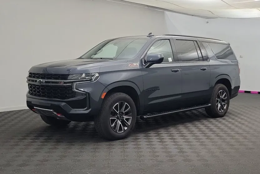 2021 Chevrolet Suburban 1500 Z71 photo 1