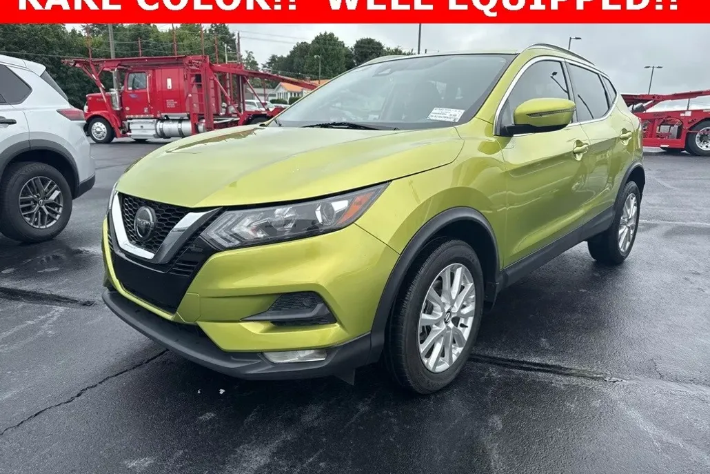 2021 Nissan Rogue Sport SV photo 1