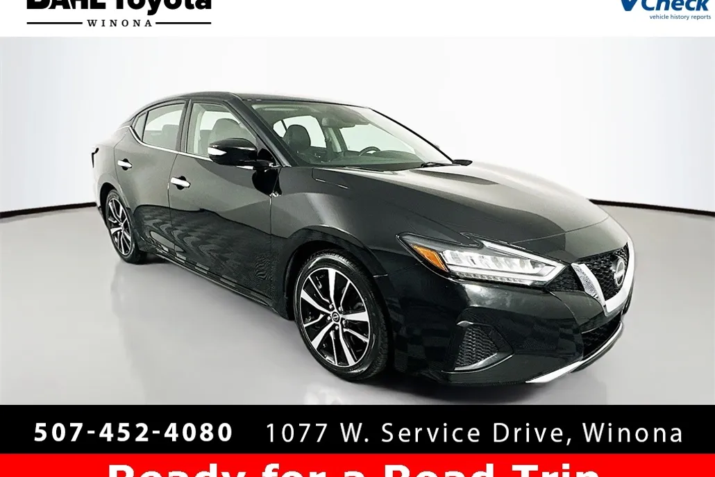 2023 Nissan Maxima SV photo 1
