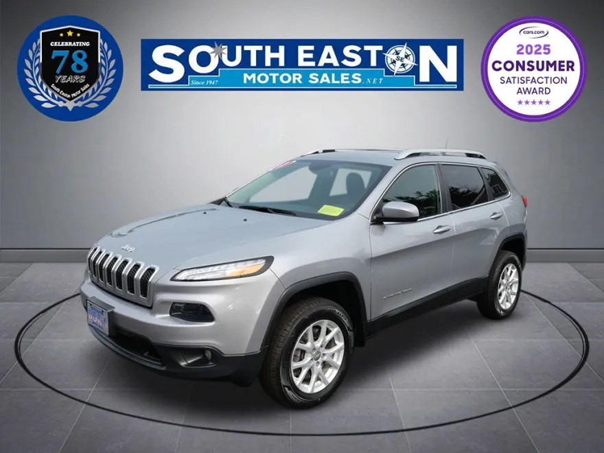 2017 Jeep Cherokee Latitude North Edition photo 1