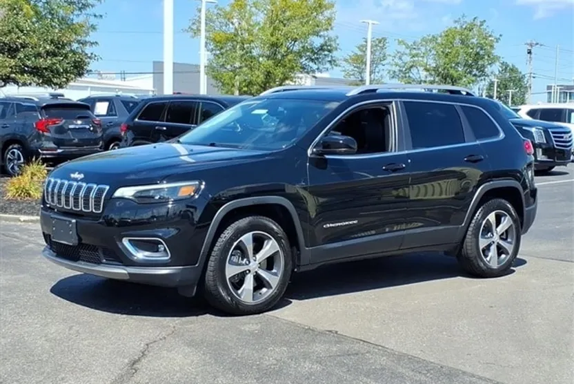 2019 Jeep Cherokee Limited photo 1