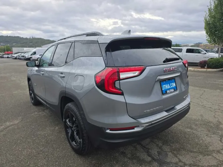 2023 Gmc Terrain AT4 photo 1