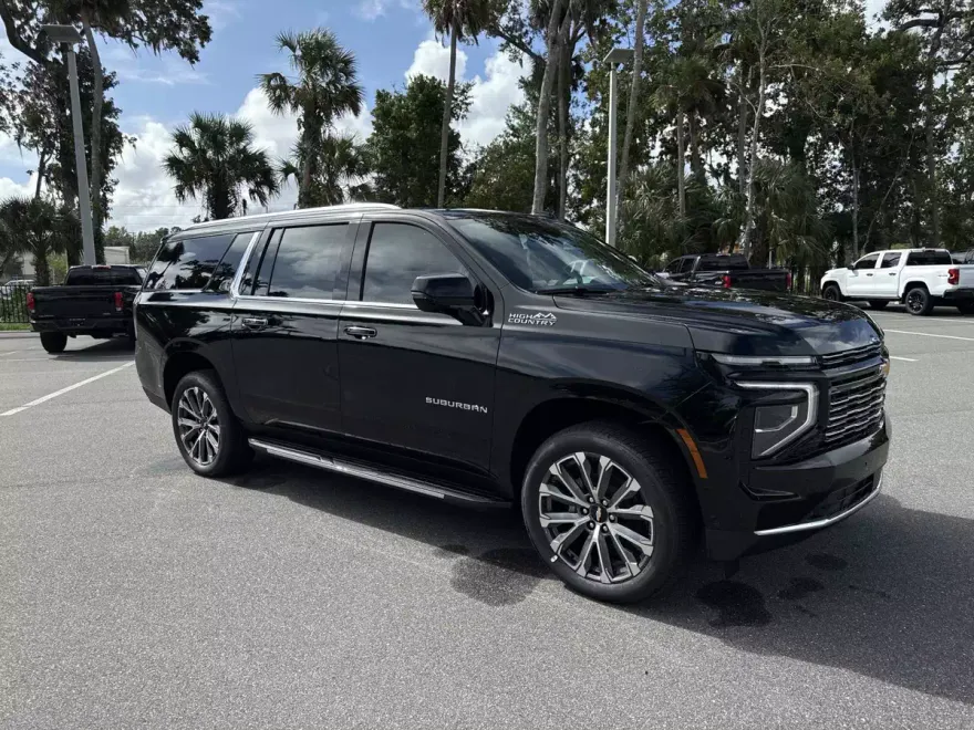 2026 Chevrolet Suburban High Country photo 1