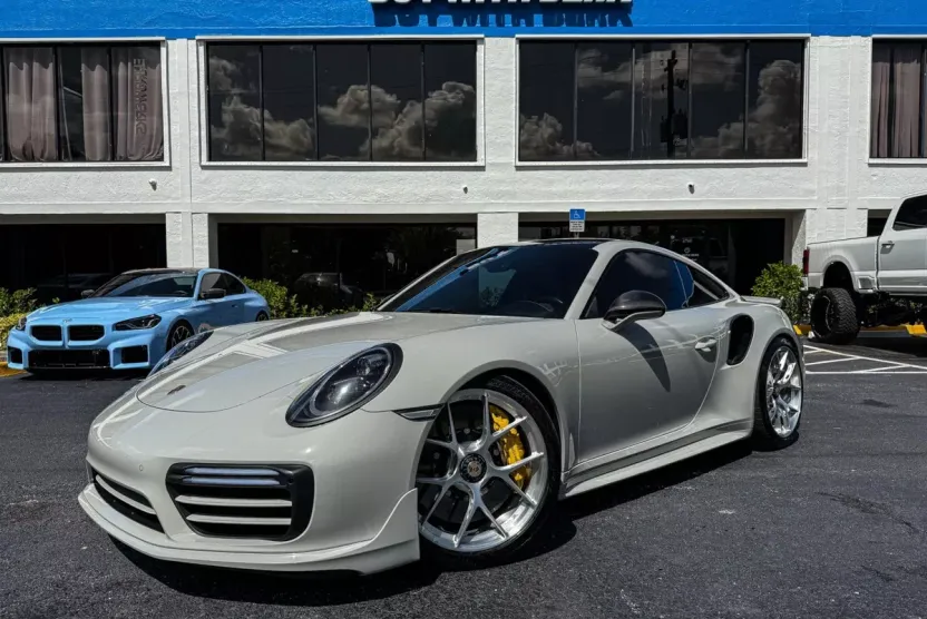 2019 Porsche 911 Turbo S photo 1