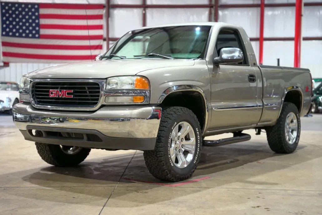 2000 Gmc Sierra 1500 SLE photo 1