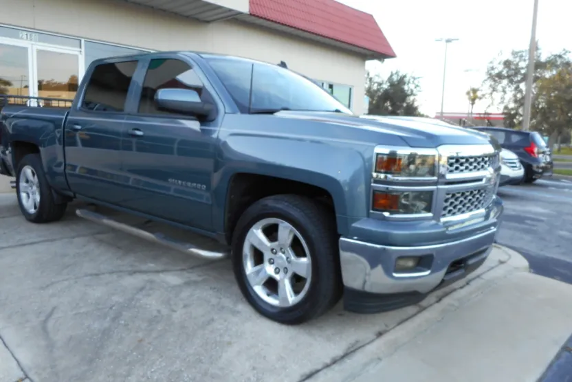 2014 Chevrolet Silverado 1500 photo 1