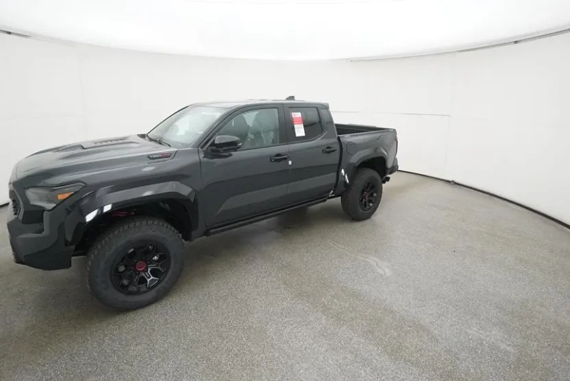 2025 Toyota Tacoma TRD Pro photo 1