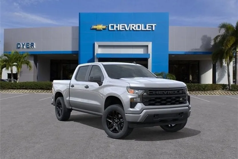 2025 Chevrolet Silverado 1500 Custom photo 1