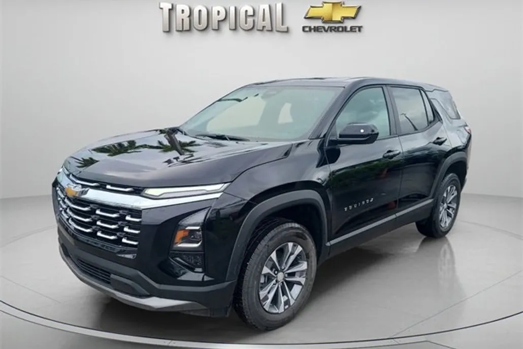 2026 Chevrolet Equinox LT photo 1