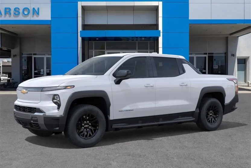 2026 Chevrolet Silverado EV LT photo 1