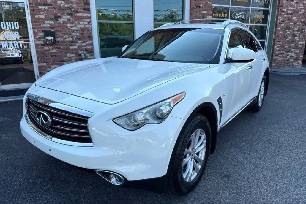 2014 Infiniti QX70 photo 1