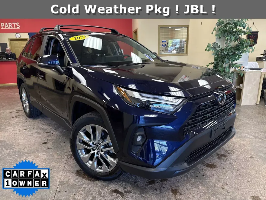 2023 Toyota RAV4 XLE Premium photo 1