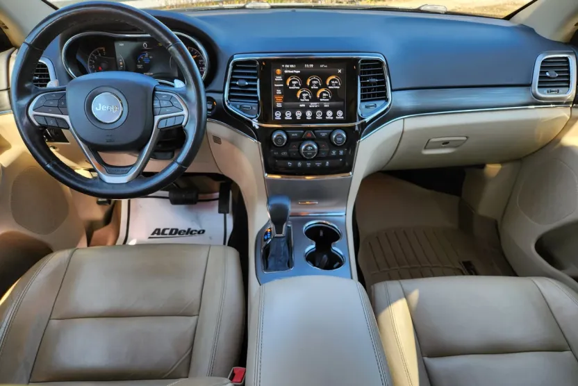 2020 Jeep Grand Cherokee Limited photo 1
