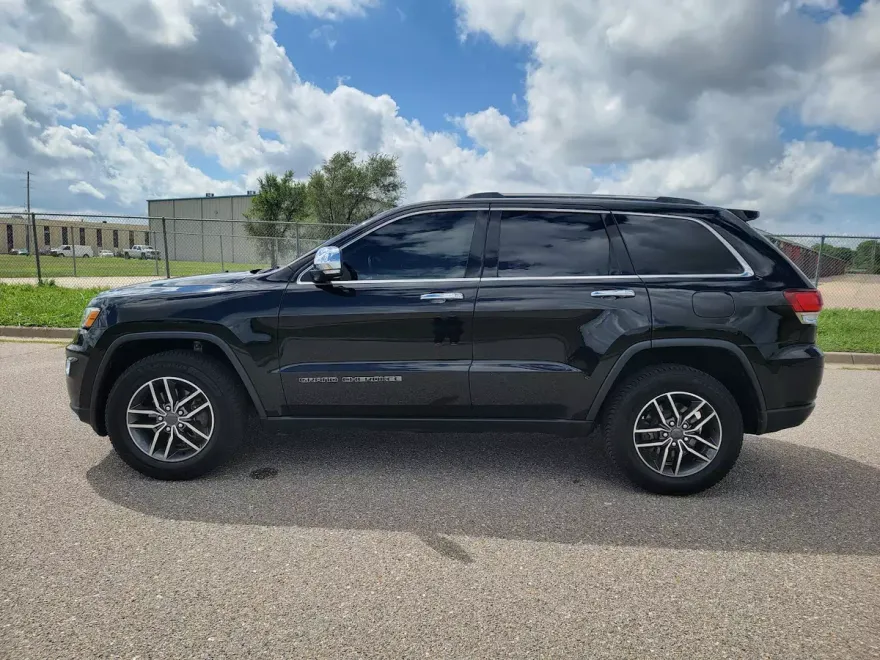 2020 Jeep Grand Cherokee Limited photo 1