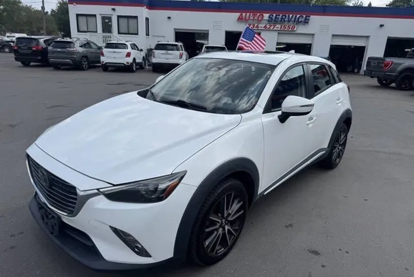 2016 Mazda CX-3 Grand Touring photo 1