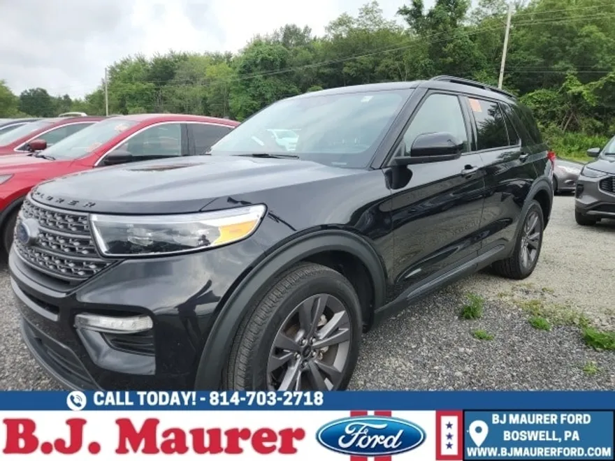 2022 Ford Explorer XLT photo 1