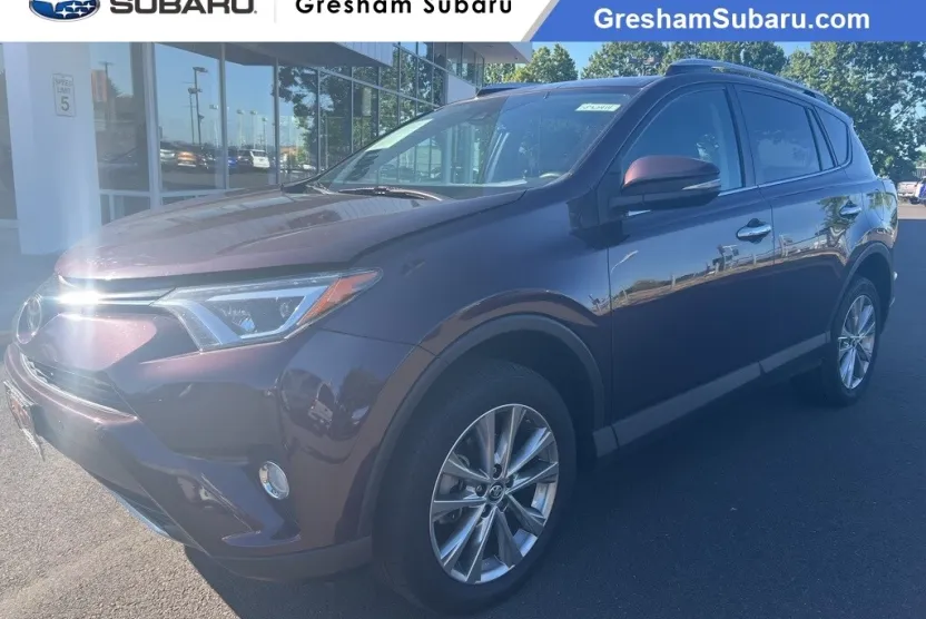 2016 Toyota RAV4 Limited photo 1