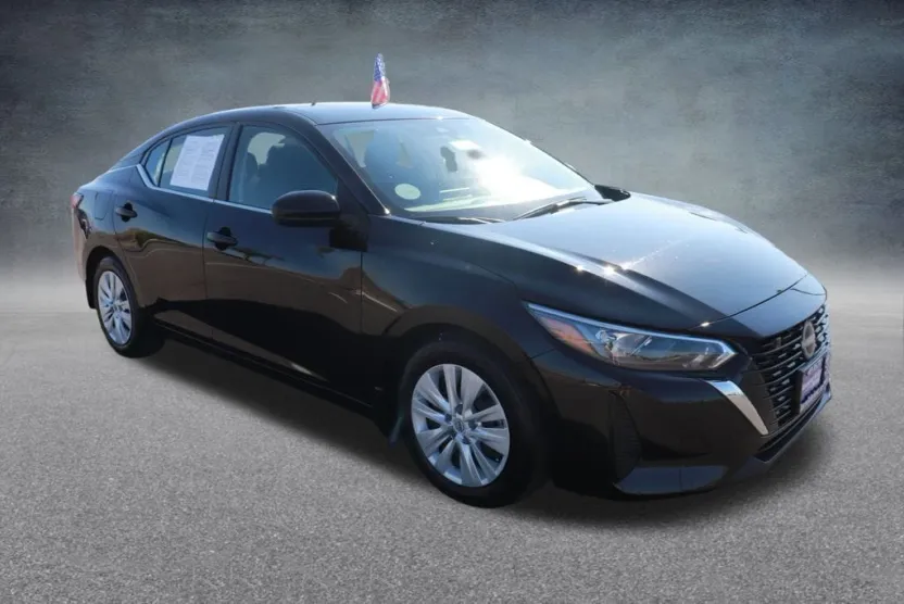 2024 Nissan Sentra S photo 1