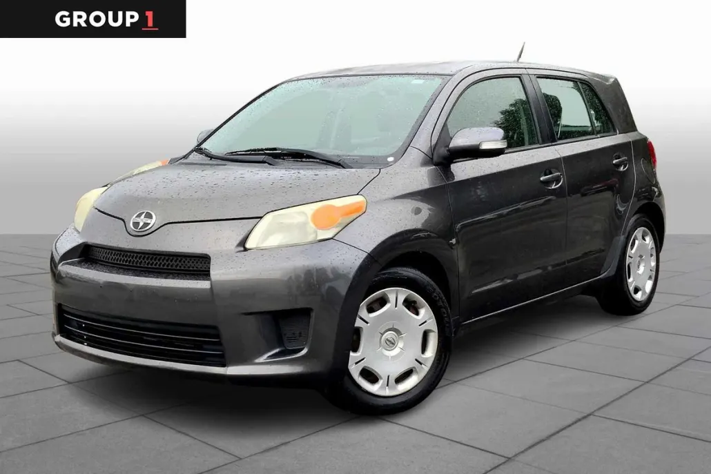 2010 Scion xD photo 1