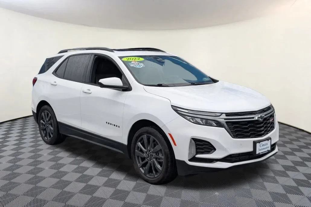 2022 Chevrolet Equinox RS photo 1