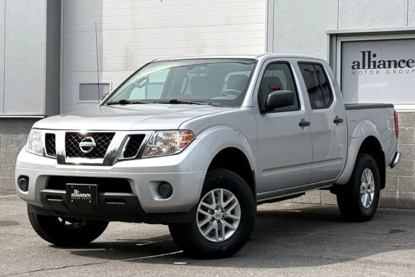 2019 Nissan Frontier Crew Cab SV photo 1
