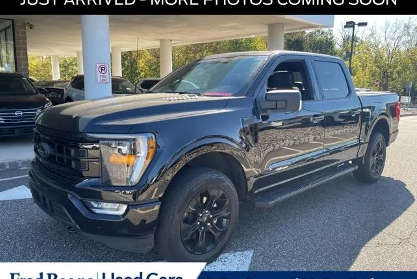 2023 Ford F-150 XLT photo 1