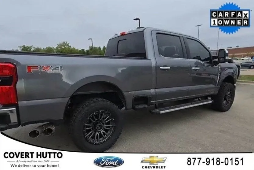 2024 Ford F-250 Lariat photo 1