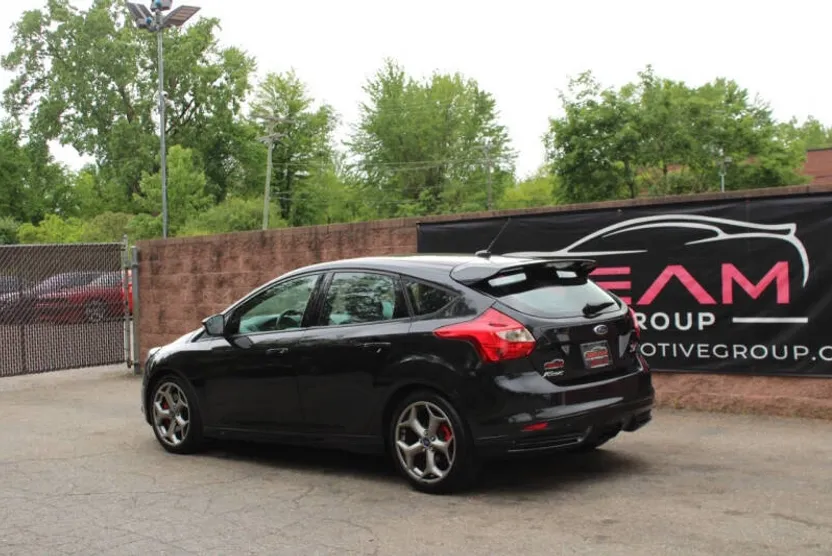 2014 Ford Focus ST photo 1