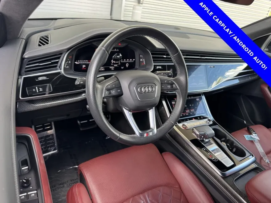 2023 Audi SQ8 Premium Plus photo 1