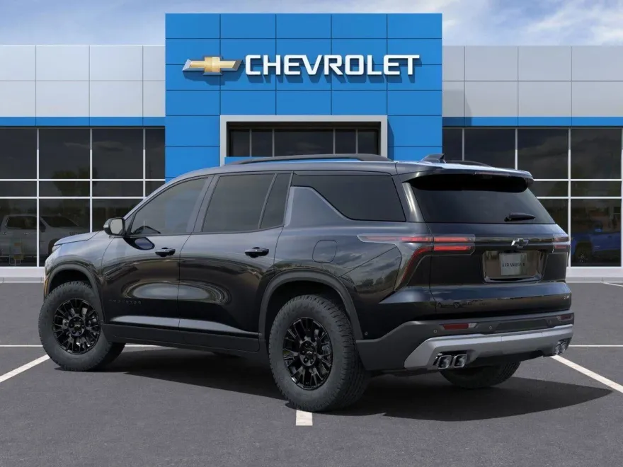 2025 Chevrolet Traverse Z71 photo 1