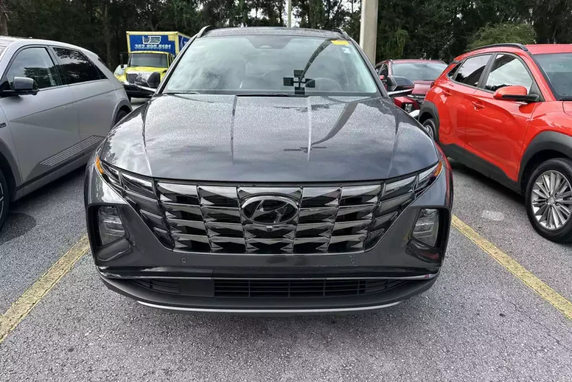 2022 Hyundai Tucson Limited photo 1