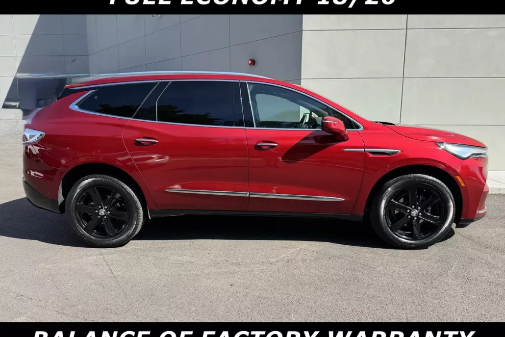 2023 Buick Enclave Essence photo 1