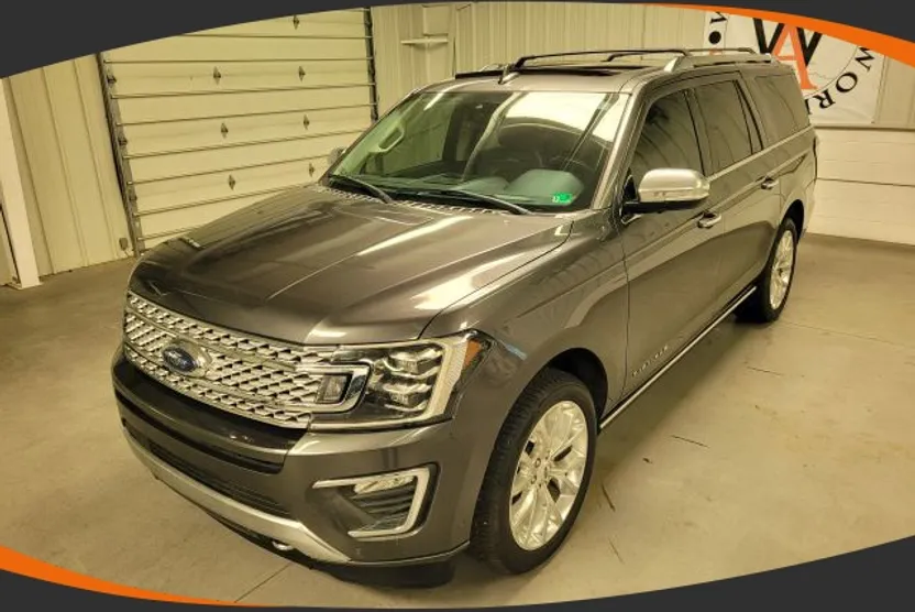 2019 Ford Expedition MAX Platinum photo 1